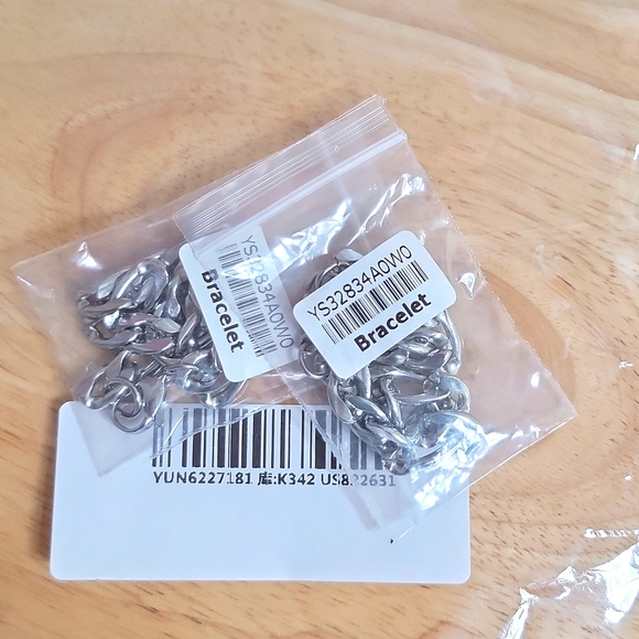 DEAL Figaro Link Bracelet Stainless Steel Silver Lobster Claw Clasp 7 Inches New - Picture 5 of 9